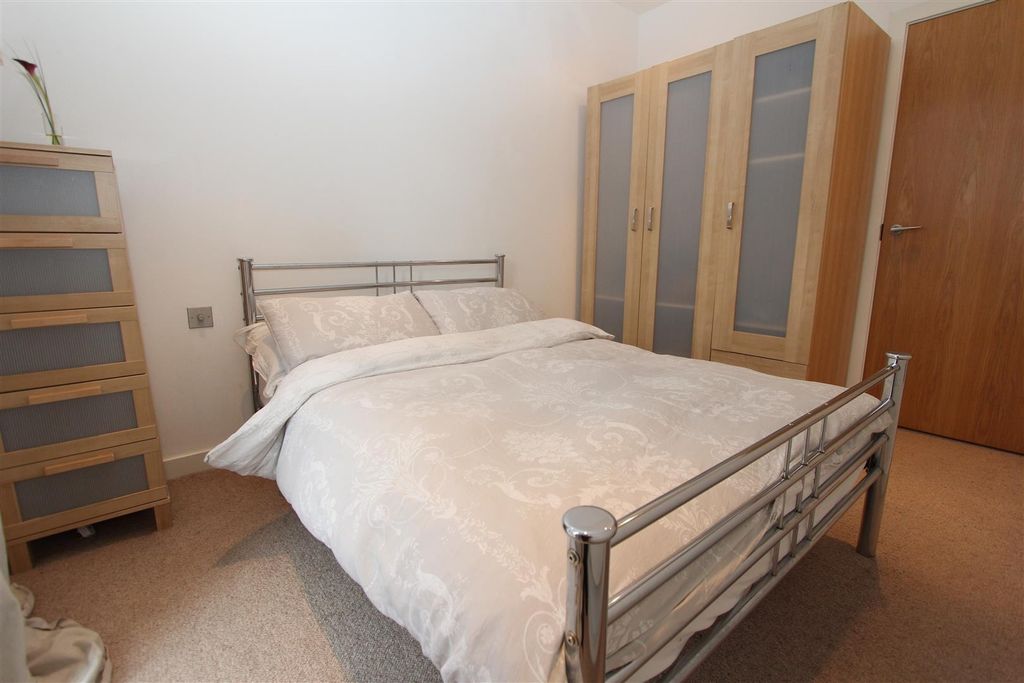 Additional image 7 of 1 bed flat to rentRoberts Wharf West Yorkshire, Leeds LS9