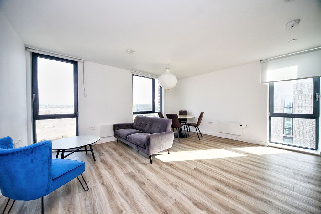 Additional image 9 of 2 bed flat to rentViva Court, Kimpton Road, Luton LU2