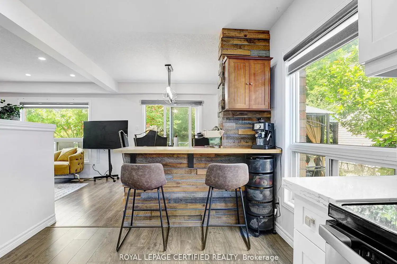 Additional image 8 of 209 Briarmeadow Drive