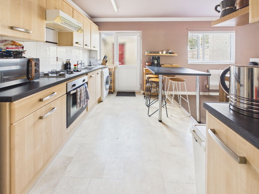 Additional image 2 of 3 bed terraced house to rentBalfour Terrace, Morice Town, Plymouth PL2