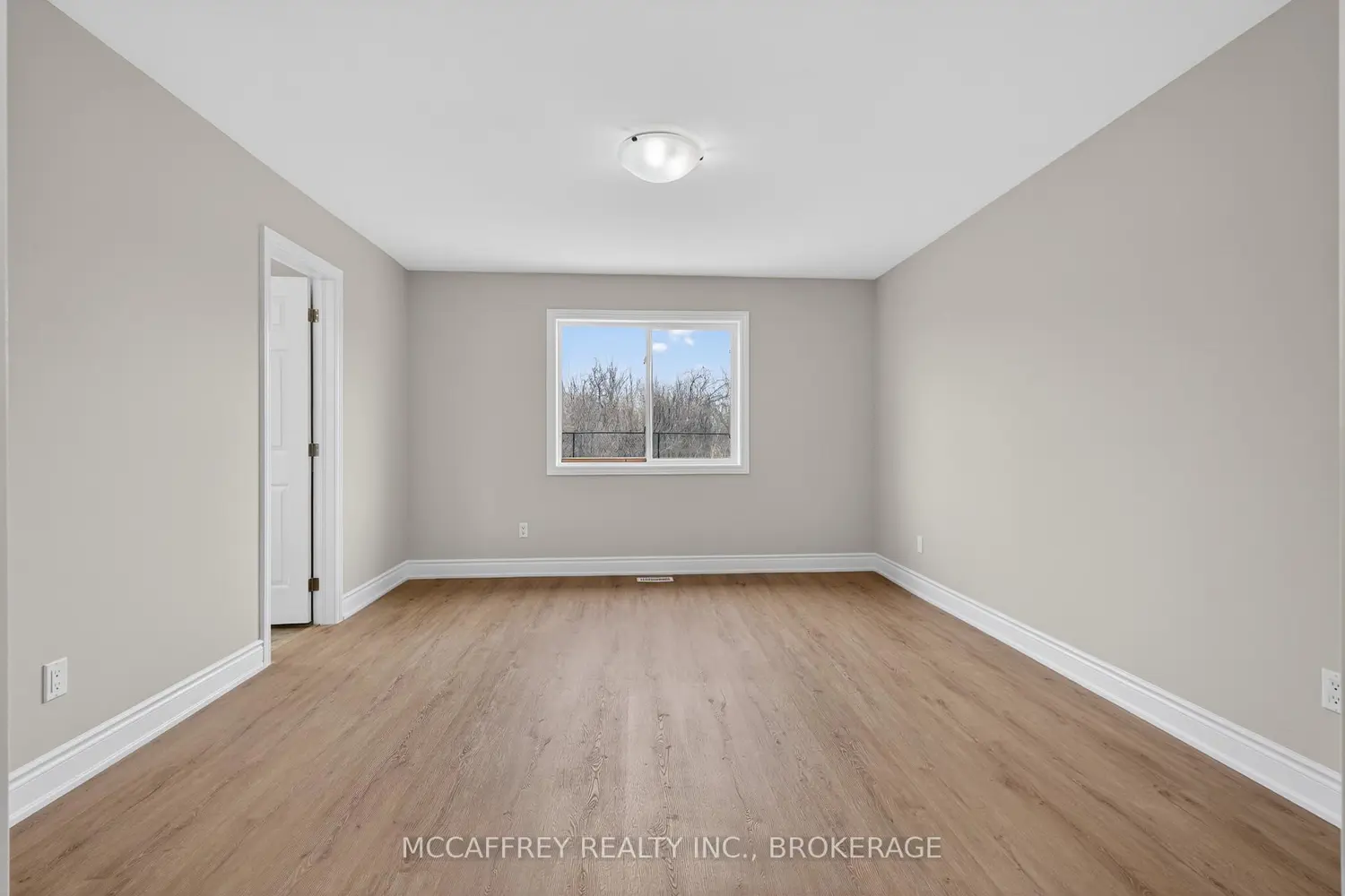Additional image 9 of 25 Kanvers Way