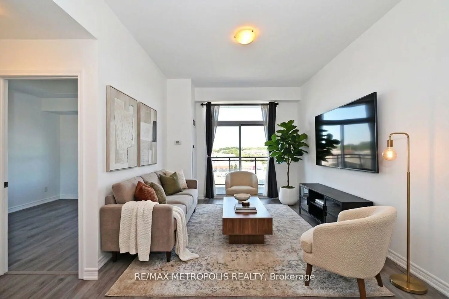 Additional image 5 of 11611 Yonge Street 809
