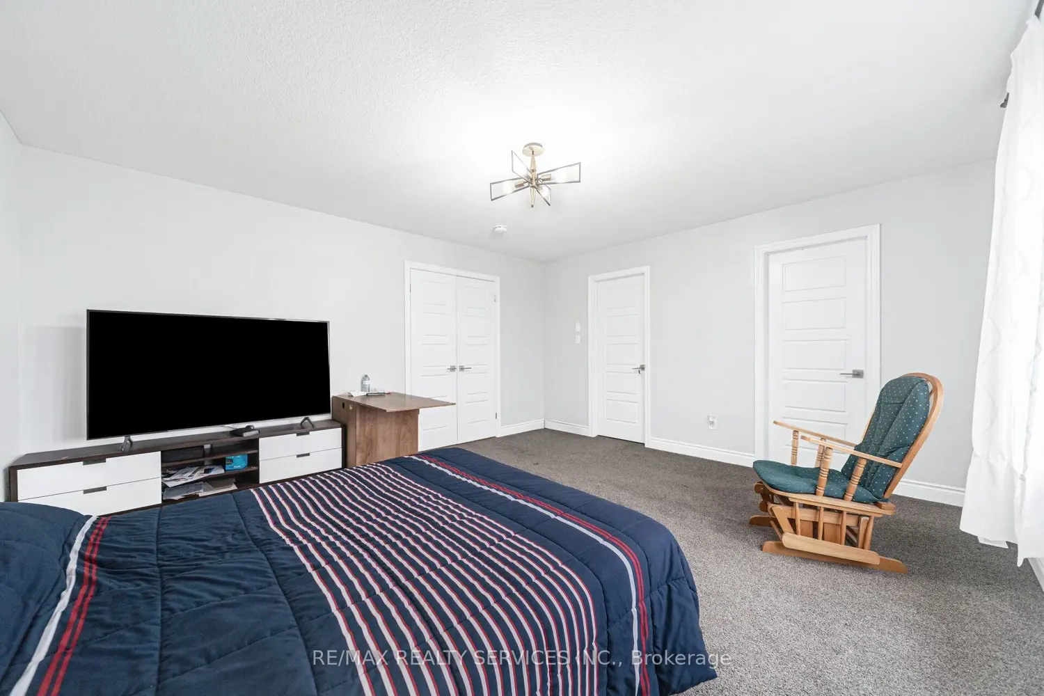Additional image 18 of 1891 Fountain Grass Drive
