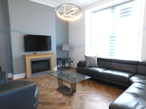 Mid Stocket Road, West End, Aberdeen AB15