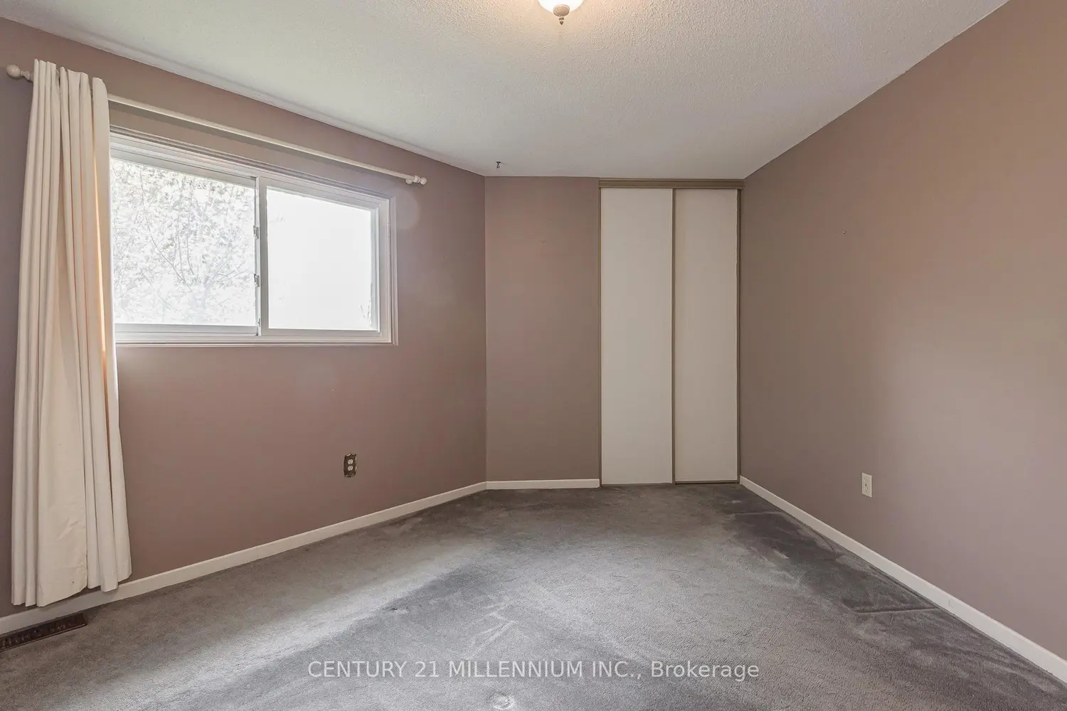 Additional image 13 of 3 Longbourne Crescent