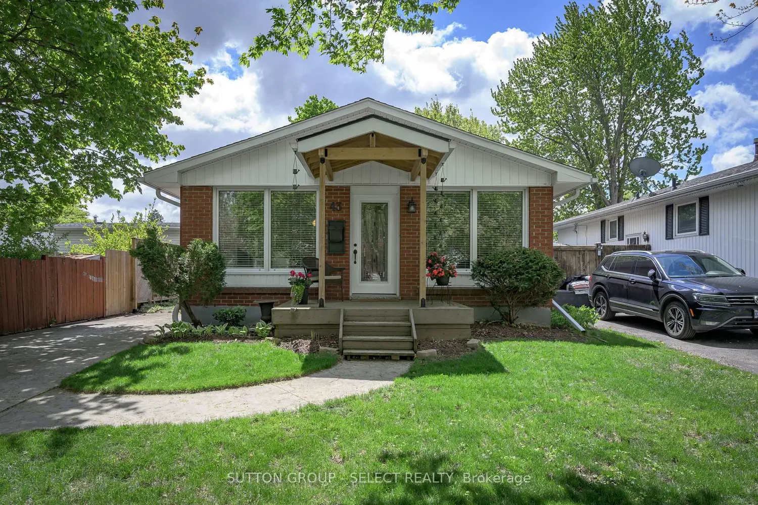 43 Stroud Crescent