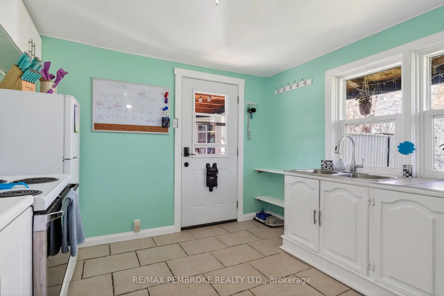 Additional image 2 of 302 Willard Street