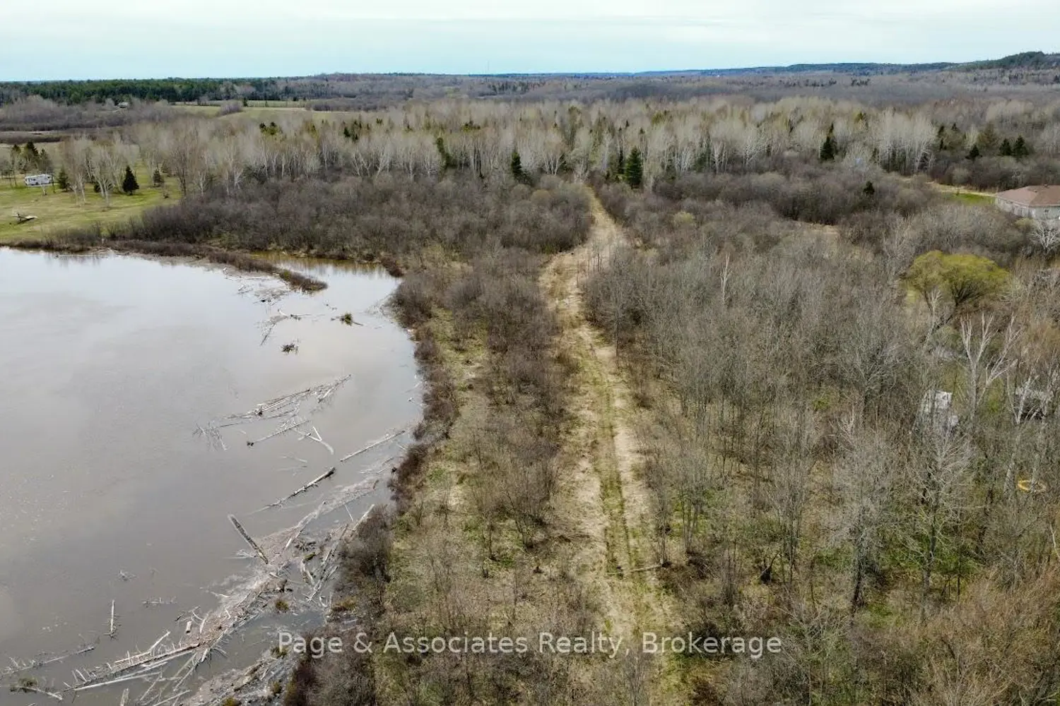 Additional image 12 of 44 De L'etang Road