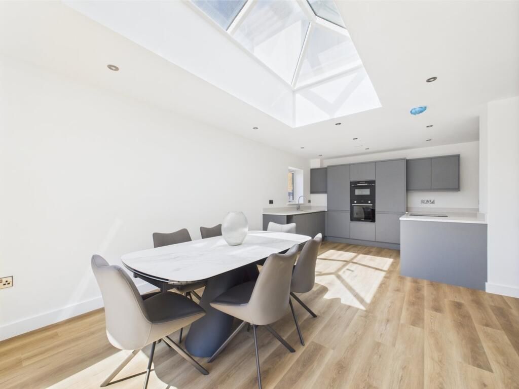 Additional image 5 of 5 bed detached house to rentThe Old Coal Yard, Northwold, Thetford IP26