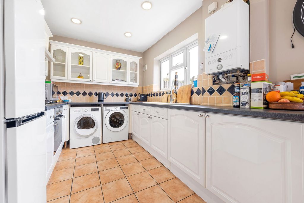 Additional image 7 of 2 bed terraced house for saleLeesons Hill, Orpington BR5