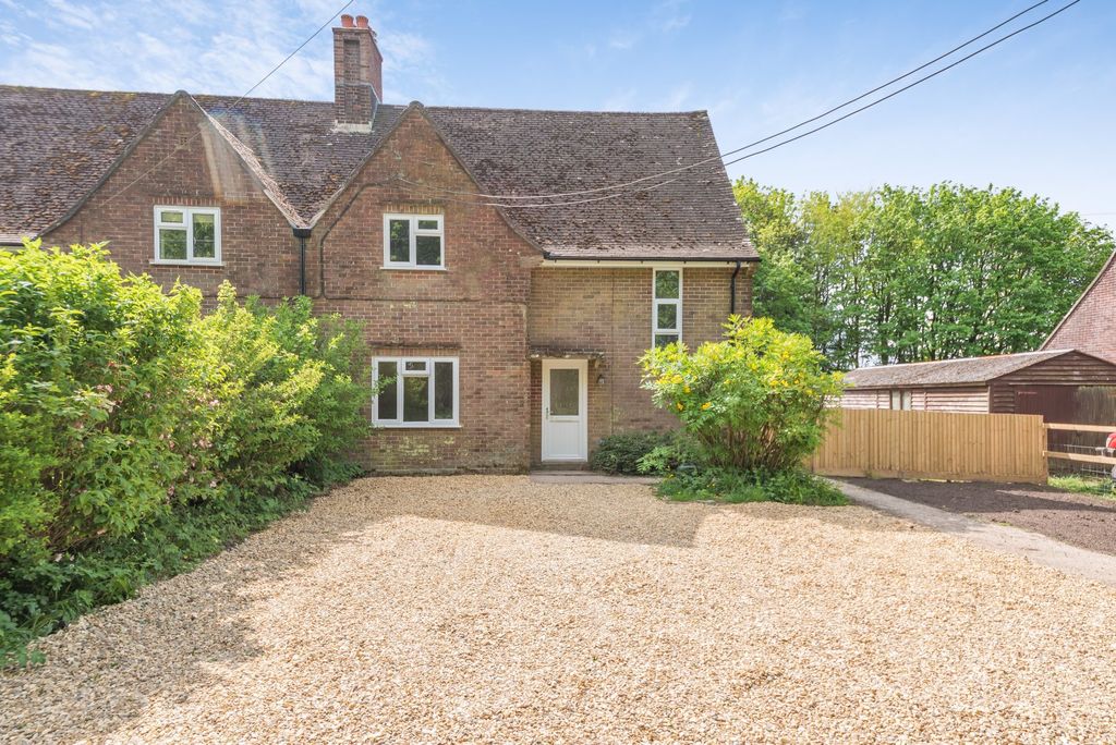 3 bed semi-detached house to rentCrux Easton, Newbury, Berkshire RG20