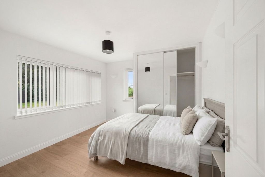 Additional image 12 of 5 bed detached house for sale27 Ballinard Gardens, Broughty Ferry DD5