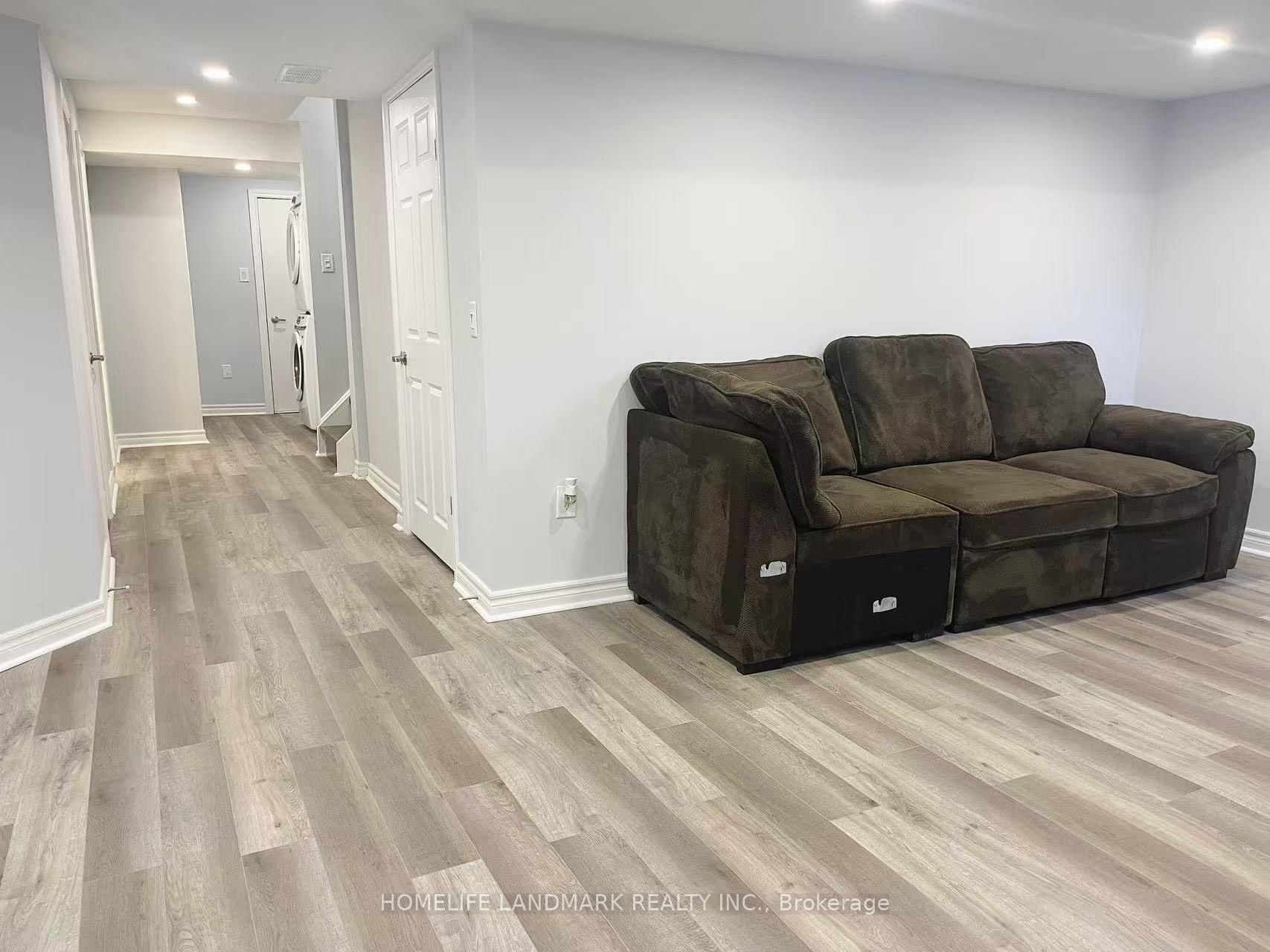 Additional image 5 of Basement-21 Weekes Avenue, Richmond Hill, ON, L4E 0N3