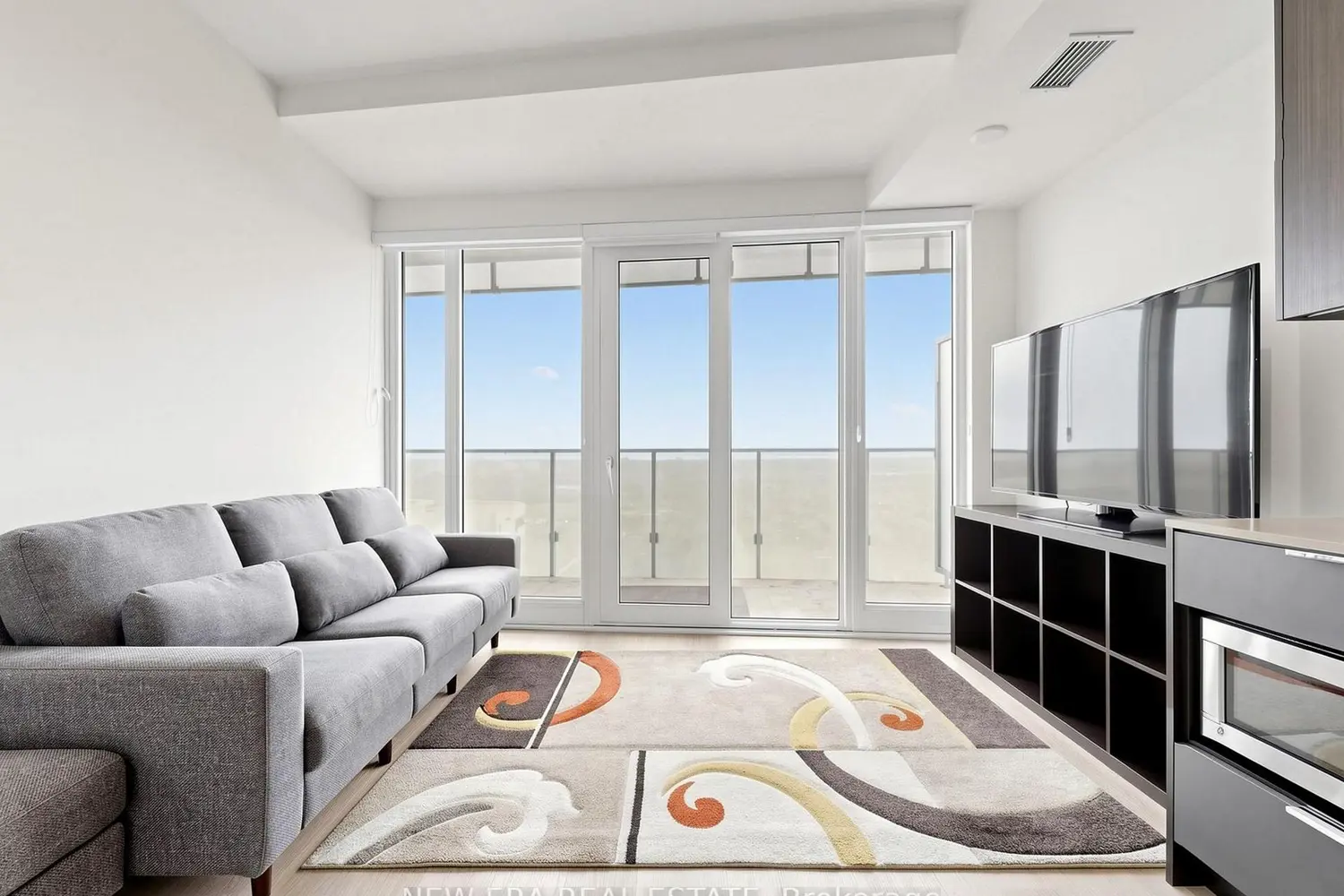 Additional image 7 of 3883 Quartz Road 2107