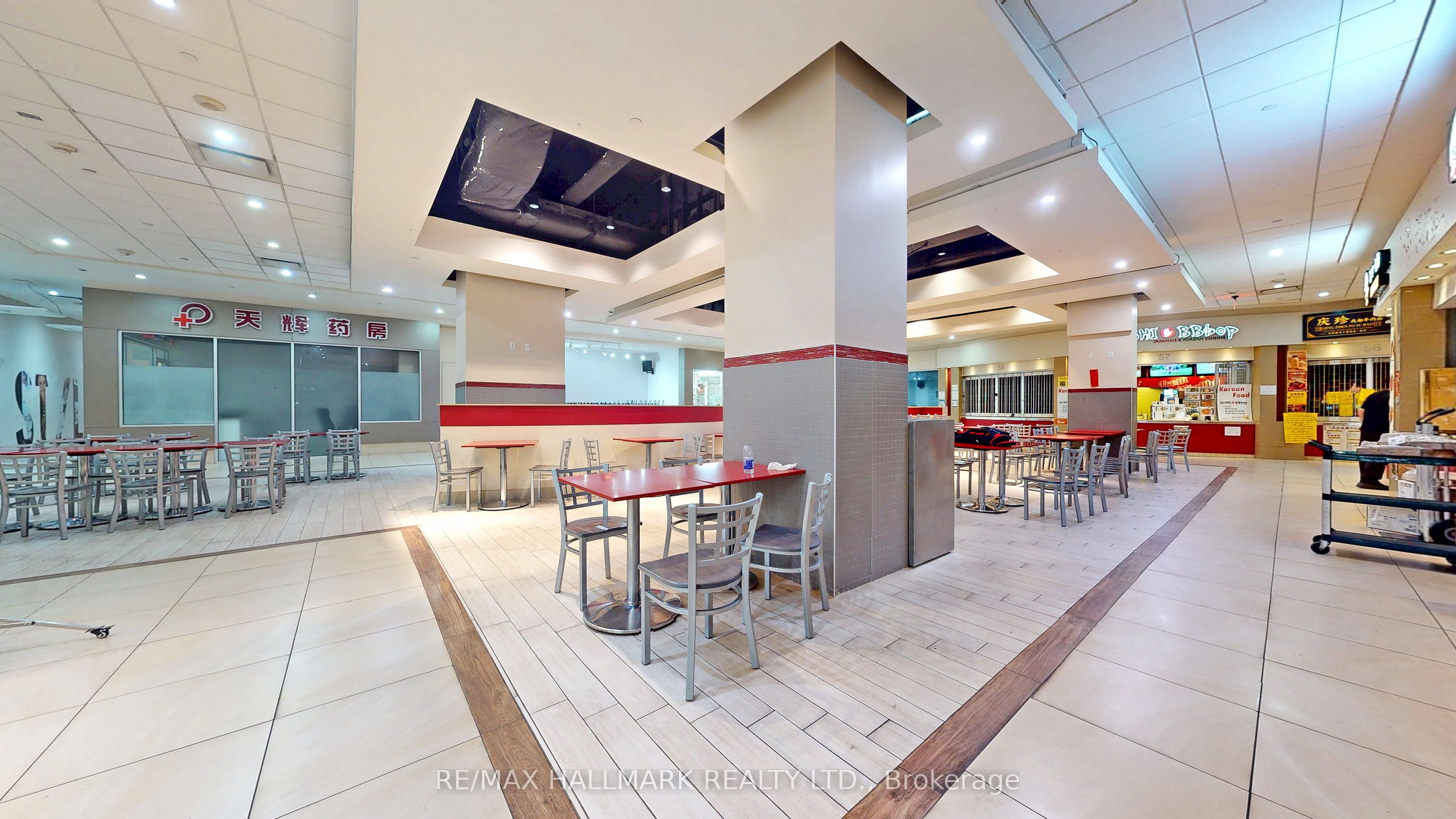 Additional image 3 of 49-384 Yonge Street, Toronto, ON, M5B 1S8
