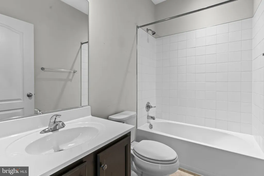 Additional image 21 of 4963 Vista Green Lane, Lanham, MD 20706