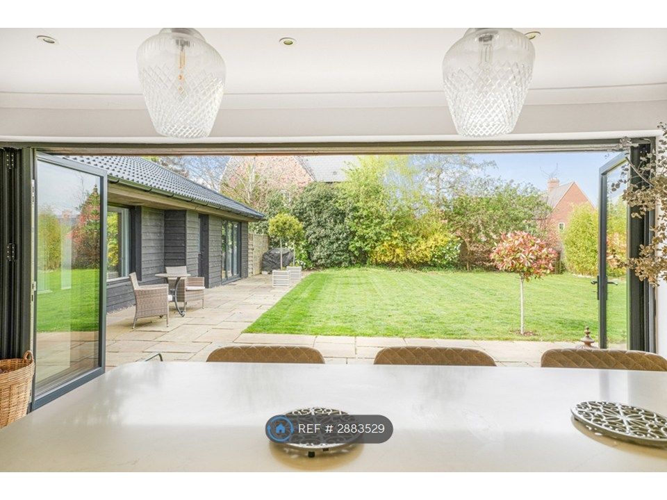 Additional image 3 of 4 bed detached house to rentLondon Road, Towcester NN12