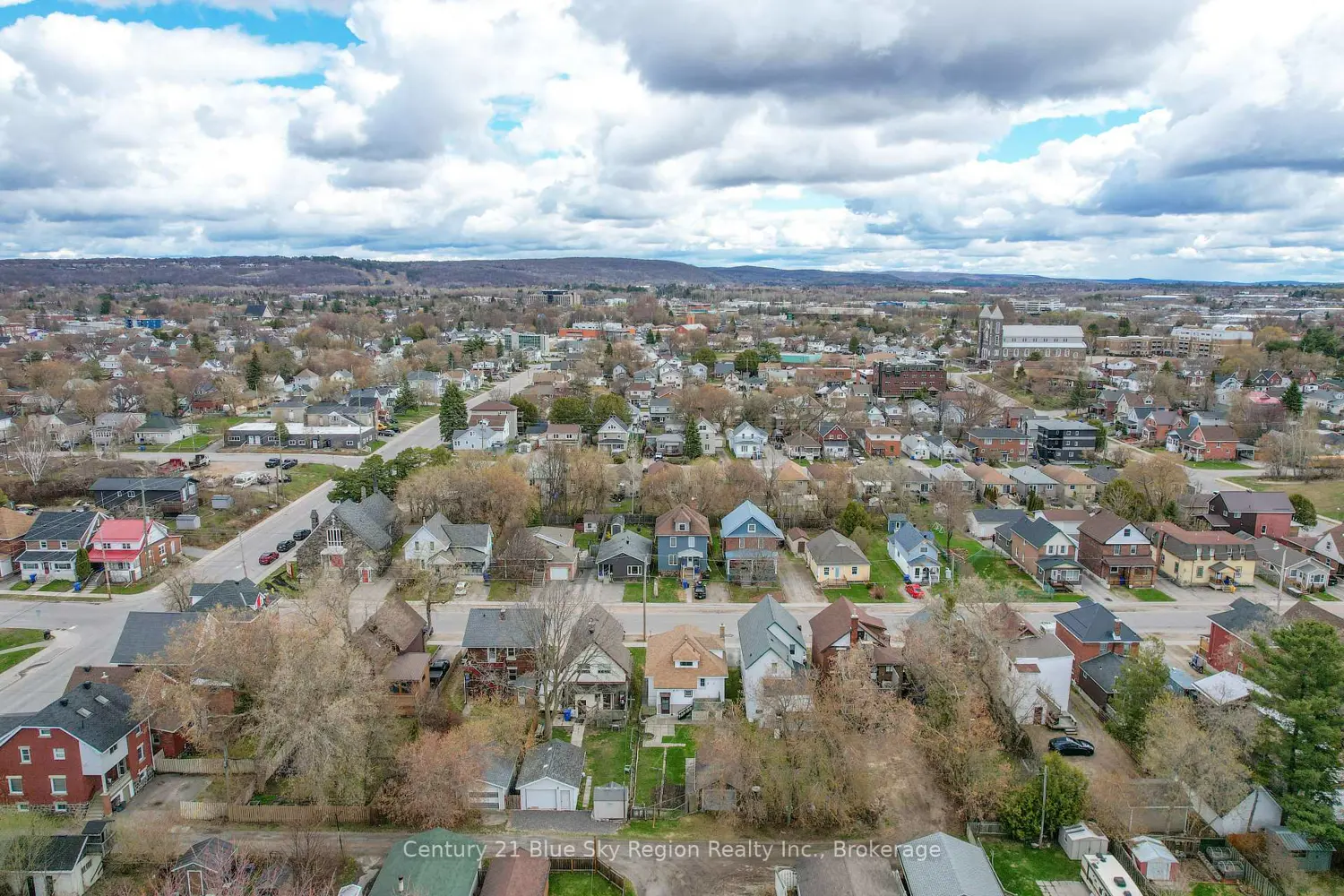 Additional image 19 of 137 Second Avenue