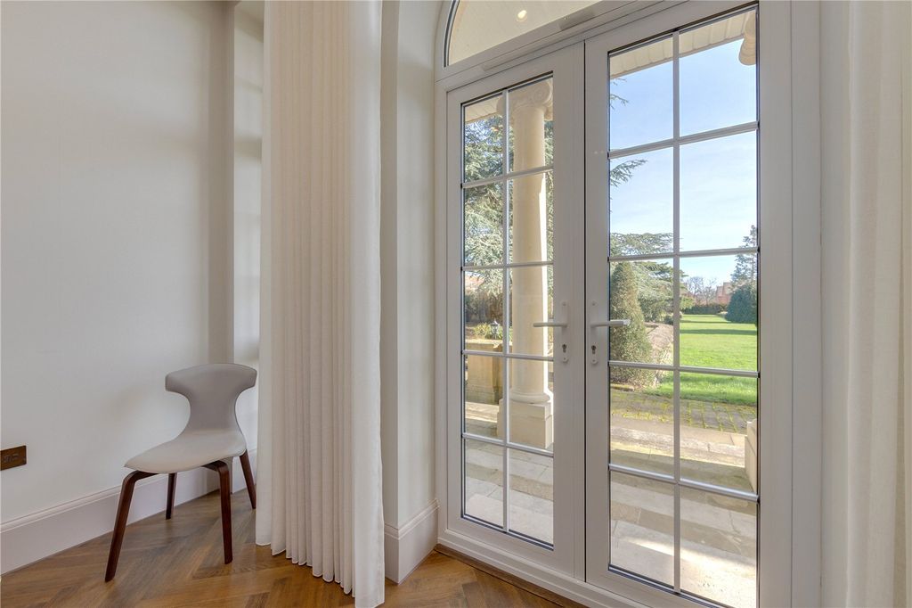 Additional image 16 of 2 bed flat for saleHanstead House, Bricket Wood, St Albans AL2