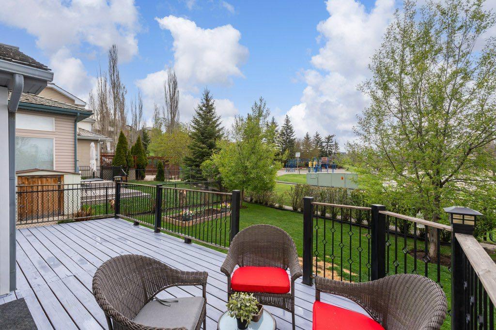 Additional image 2 of 2 Springbank Crescent SW, Calgary, AB, T3H 3S8