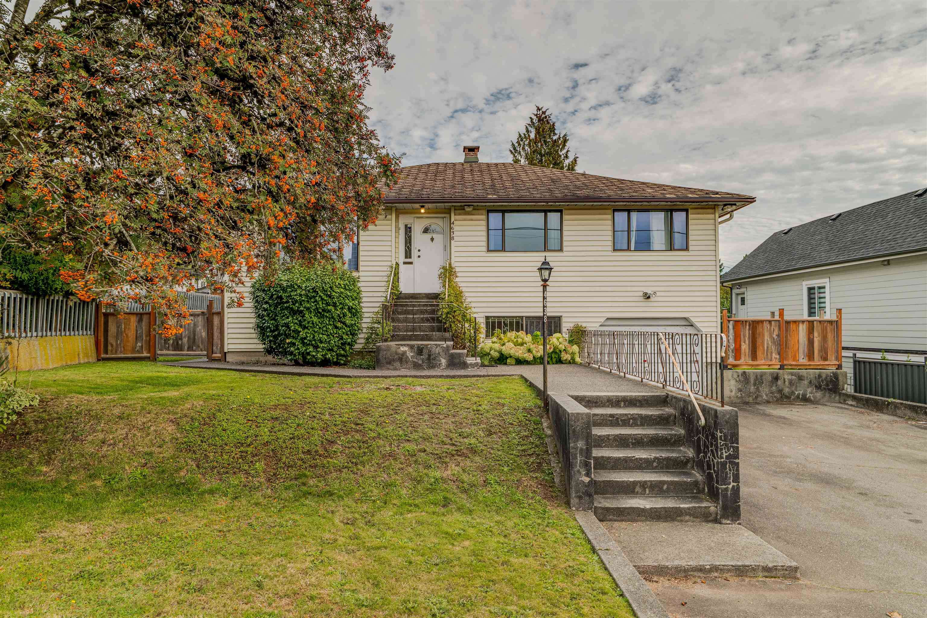 Additional image 2 of 4638 Royal Oak Avenue, Burnaby, BC, V5G 3M5