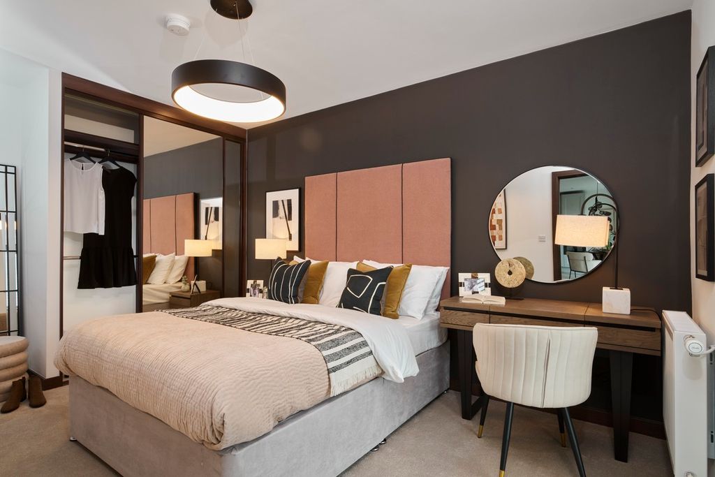 Additional image 7 of 2 bed flat for saleBrentwood Central, Western Road, Brentwood CM14