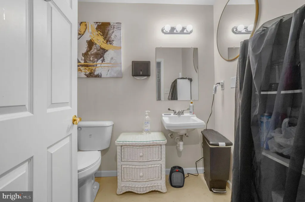 Additional image 12 of 302 N Washington Street, Snow Hill, MD 21863