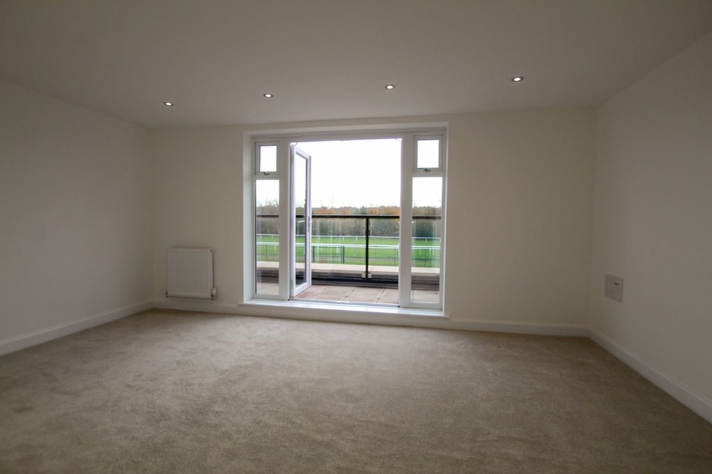 Additional image 4 of 3 bed town house to rentFairstone, Newbury RG14