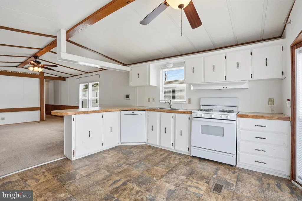 Additional image 8 of 707 Berry Road, Wilmington, DE 19810