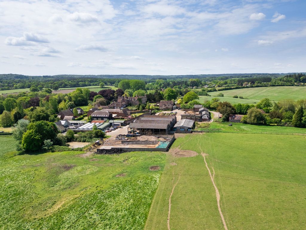 Additional image 28 of 4 bed detached house to rentStock Lane, Landford, Salisbury SP5
