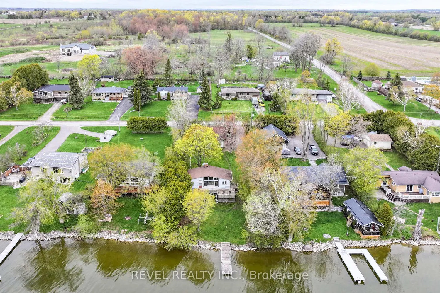 Additional image 3 of 18 Lakeview Boulevard