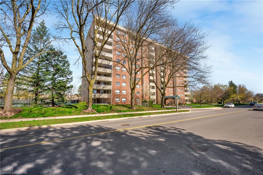 308-1425 Ghent Avenue, Burlington, ON, L7S 1X5