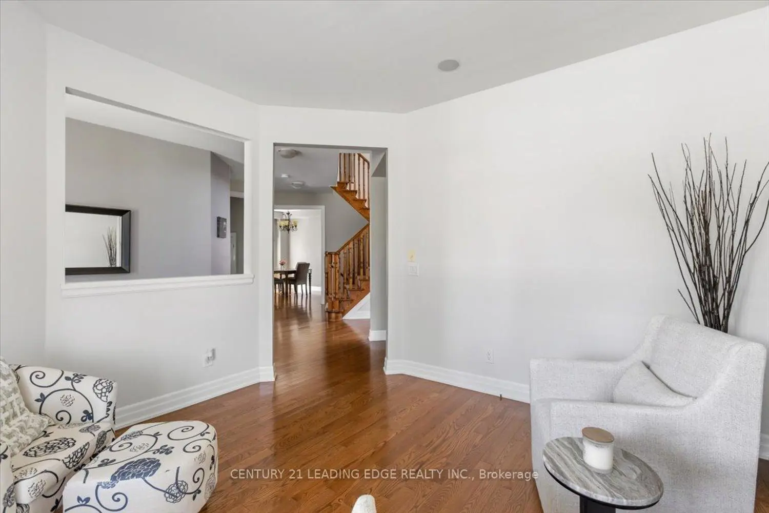 55 Campbell Drive photo 4