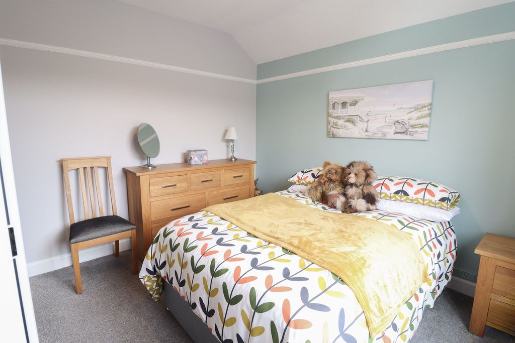 Additional image 15 of 3 bed detached bungalow for saleGleniris, 54 Abercromby Road, Castle Douglas DG7