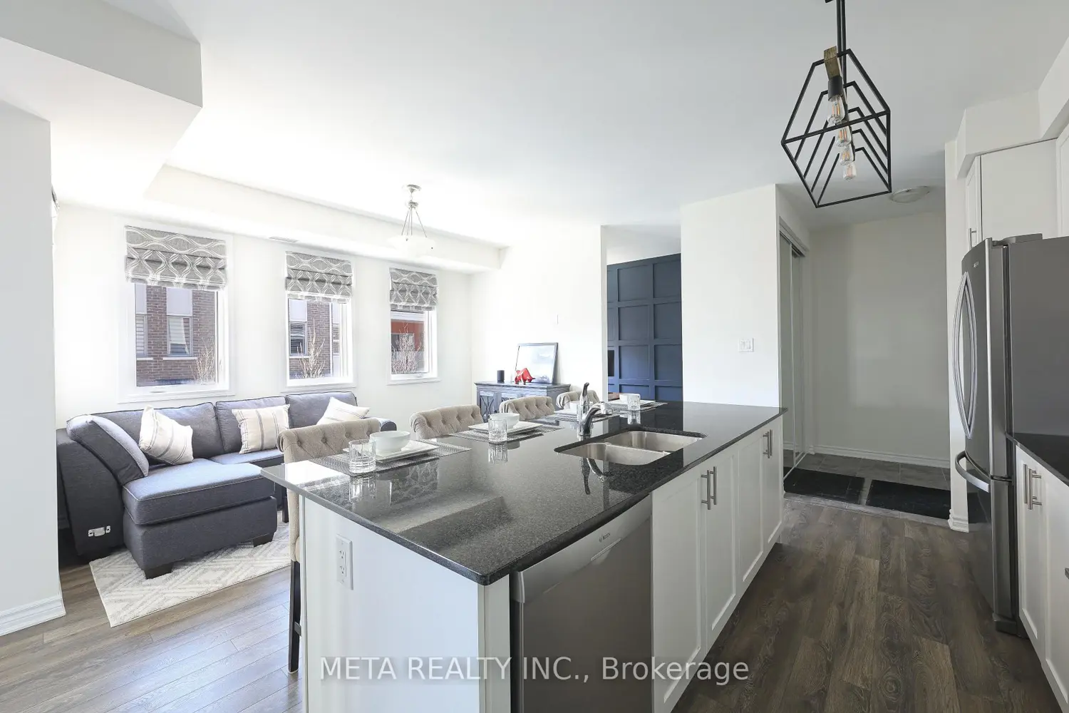 Additional image 3 of 1148 Dragonfly Avenue 503