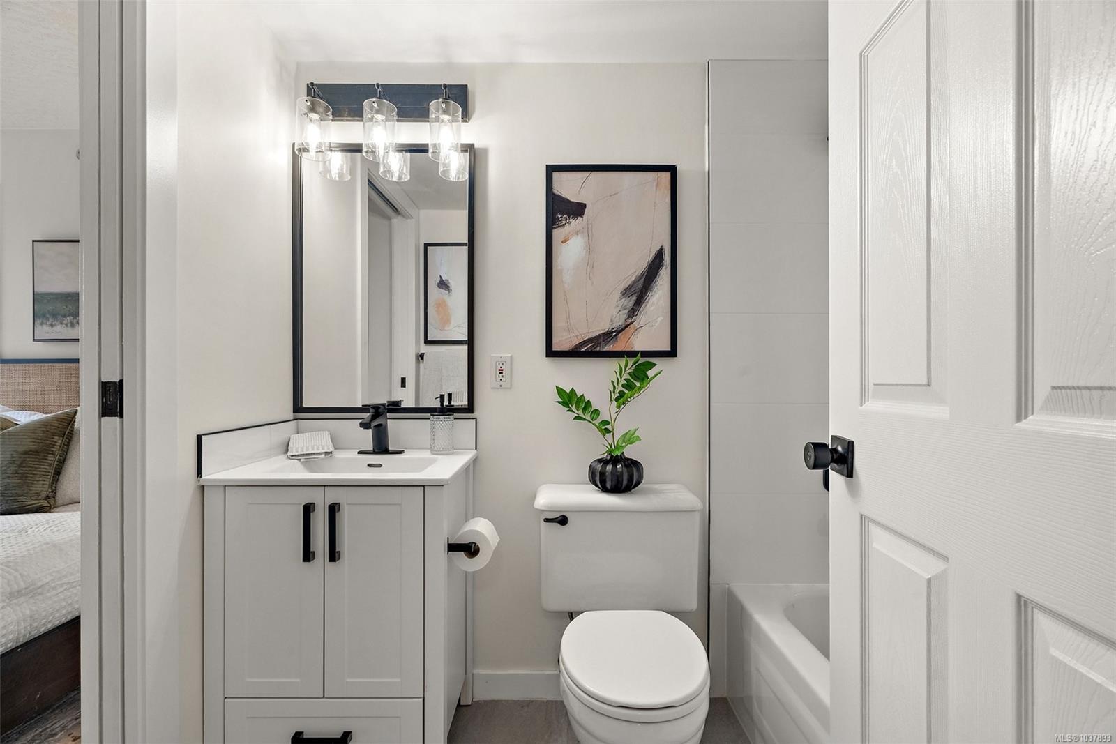 Additional image 5 of 205-520 Dunedin Street, Victoria, BC, V8T 2L6