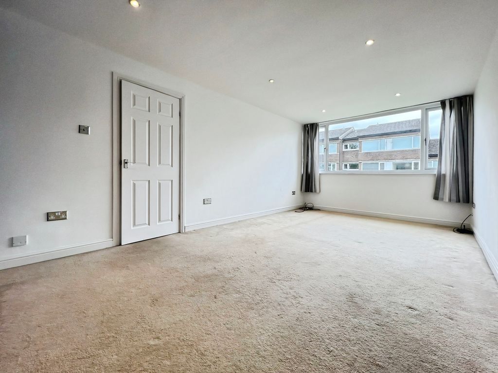 Additional image 5 of 2 bed flat to rentDunsgreen Court, Newcastle Upon Tyne NE20
