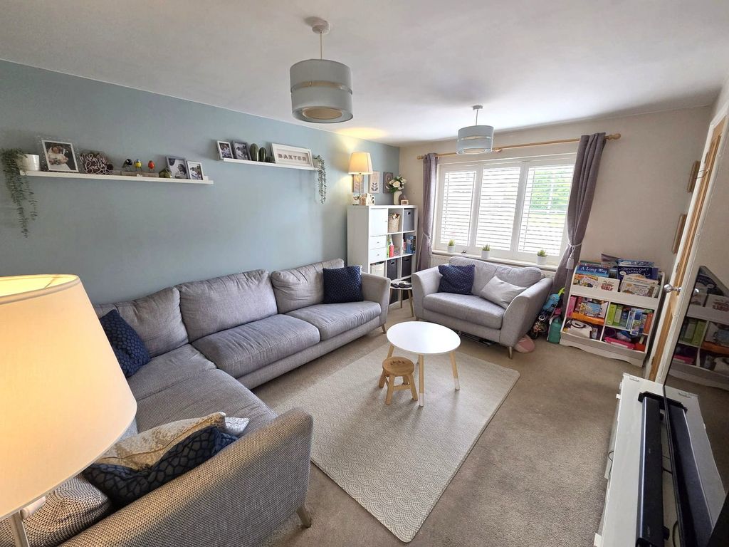 Additional image 2 of 3 bed terraced house for saleWeavers Green, Sandy SG19
