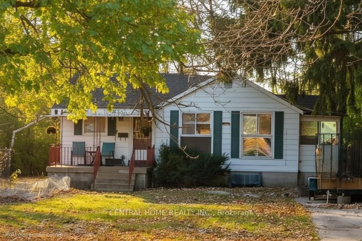 651 16th Avenue, Richmond Hill, ON, L4C 7A8