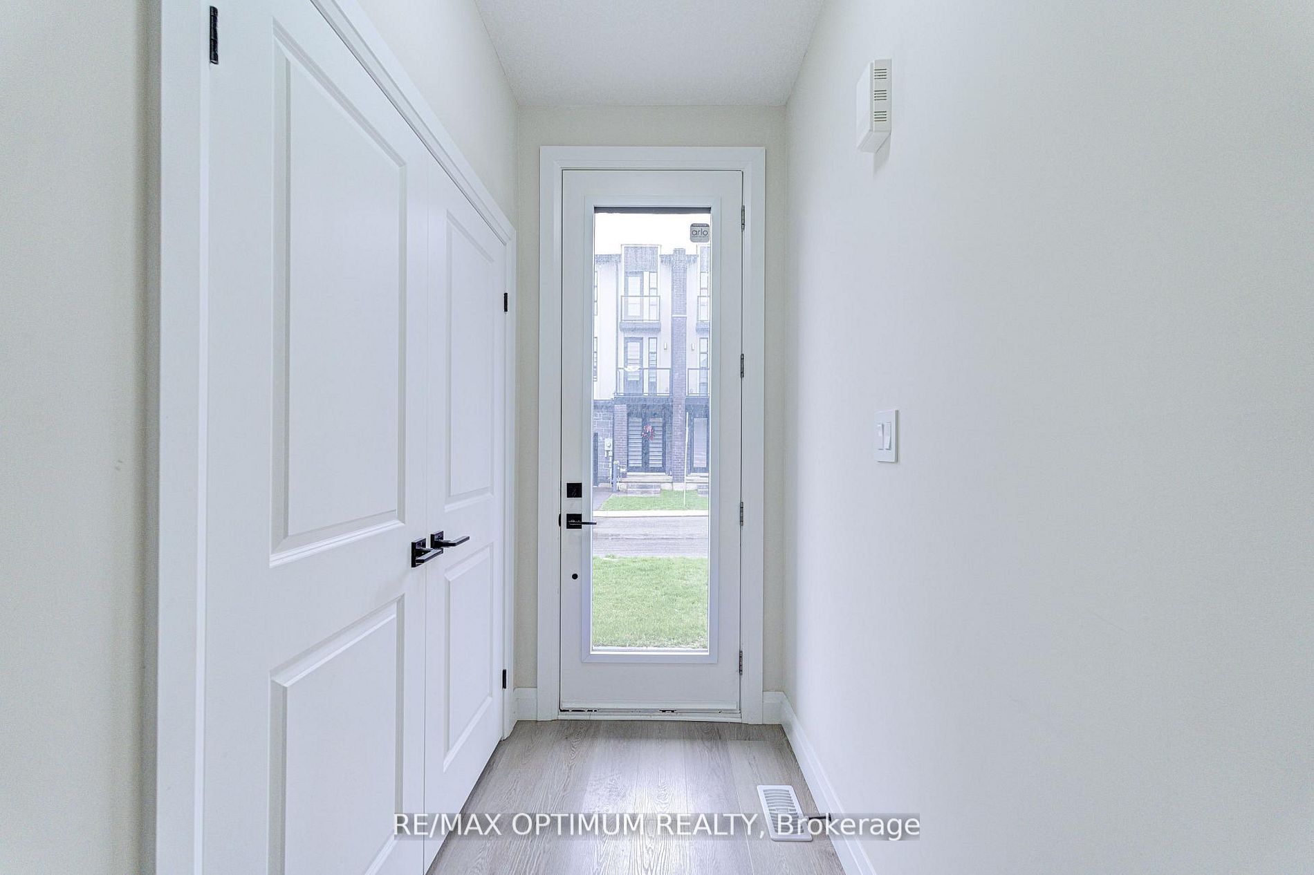 64 Keystone Trail, Welland, ON, L3B 0N8 photo 4