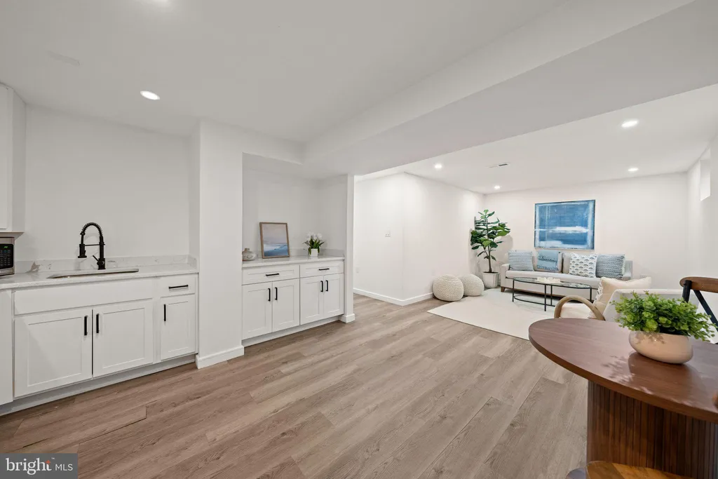 Additional image 42 of 10028 Dellcastle Rd, Gaithersburg, MD 20886