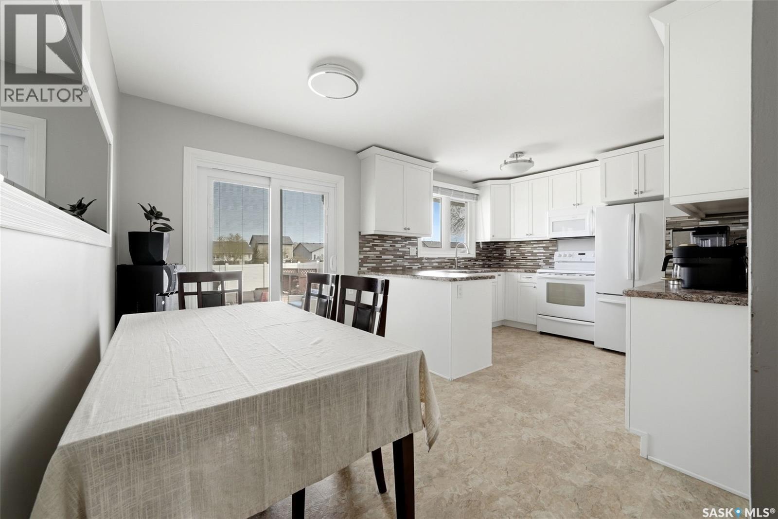 Additional image 6 of 60 French Crescent, Regina, SK, S4R6N4