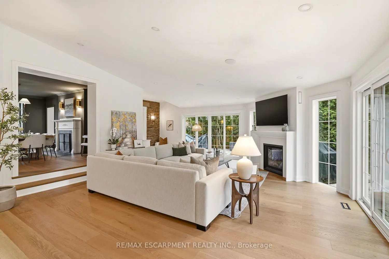 Additional image 9 of 3081 Balmoral Avenue