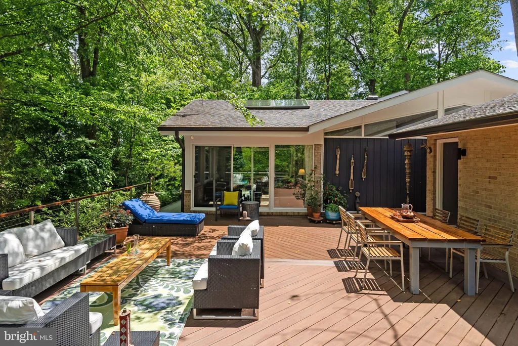 Additional image 53 of 8034 Park Overlook Drive, Bethesda, MD 20817