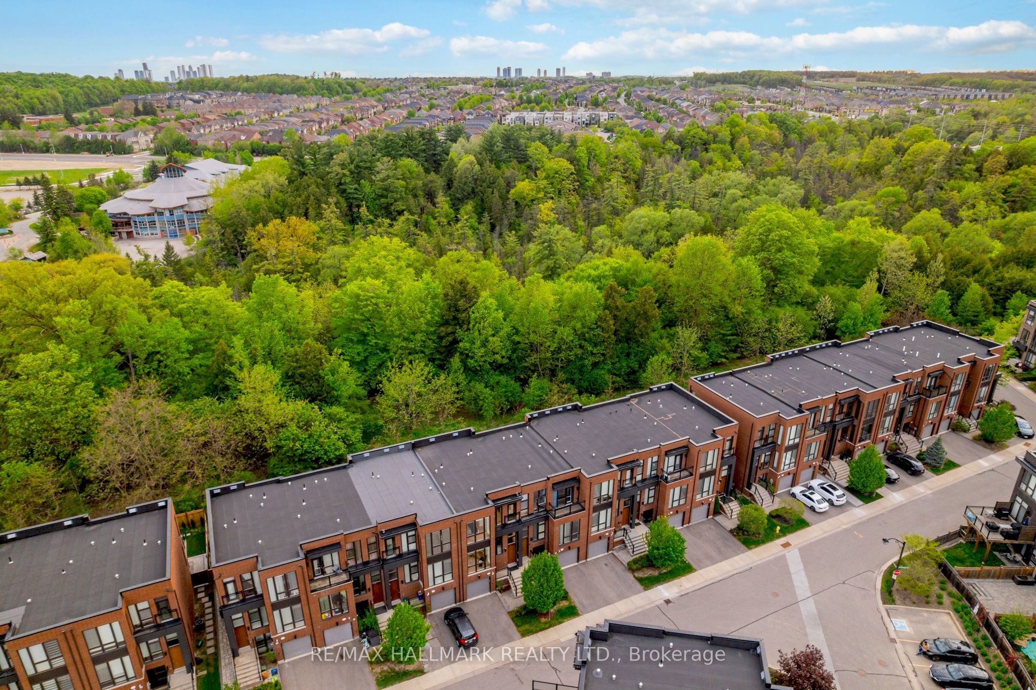 Additional image 2 of 46 Crestridge Drive, Vaughan, ON, L4J 0K1