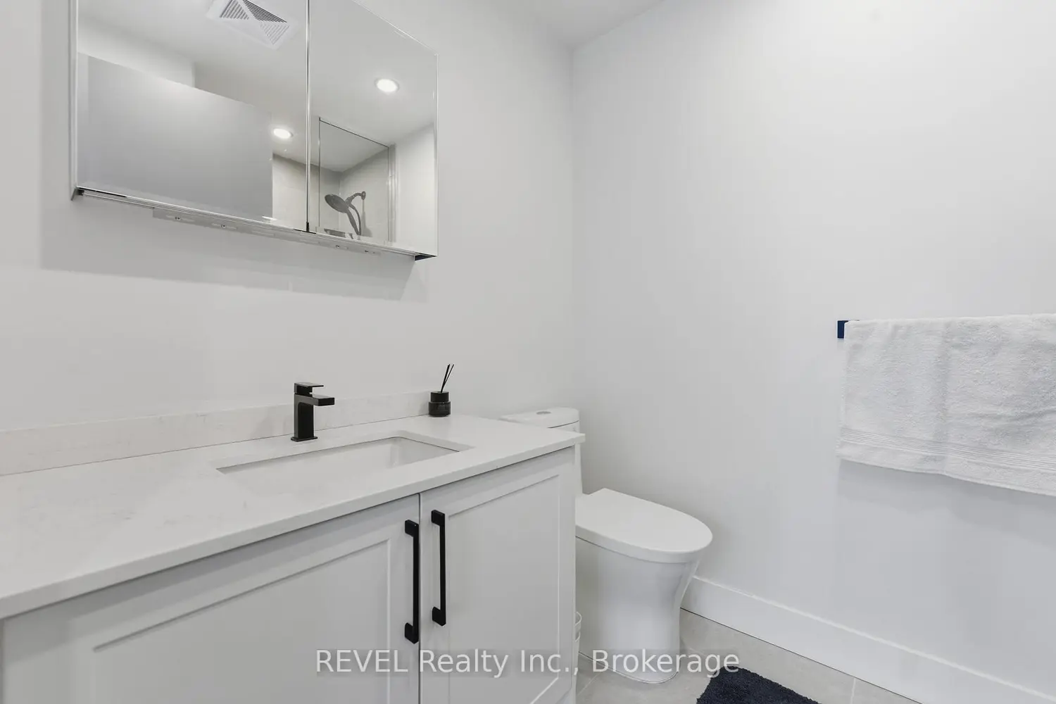 Additional image 5 of 2450 Old Bronte Road 405
