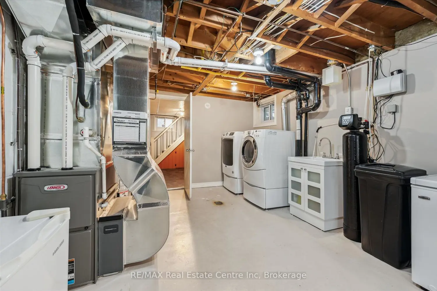 Additional image 12 of 756 Cambridge Street