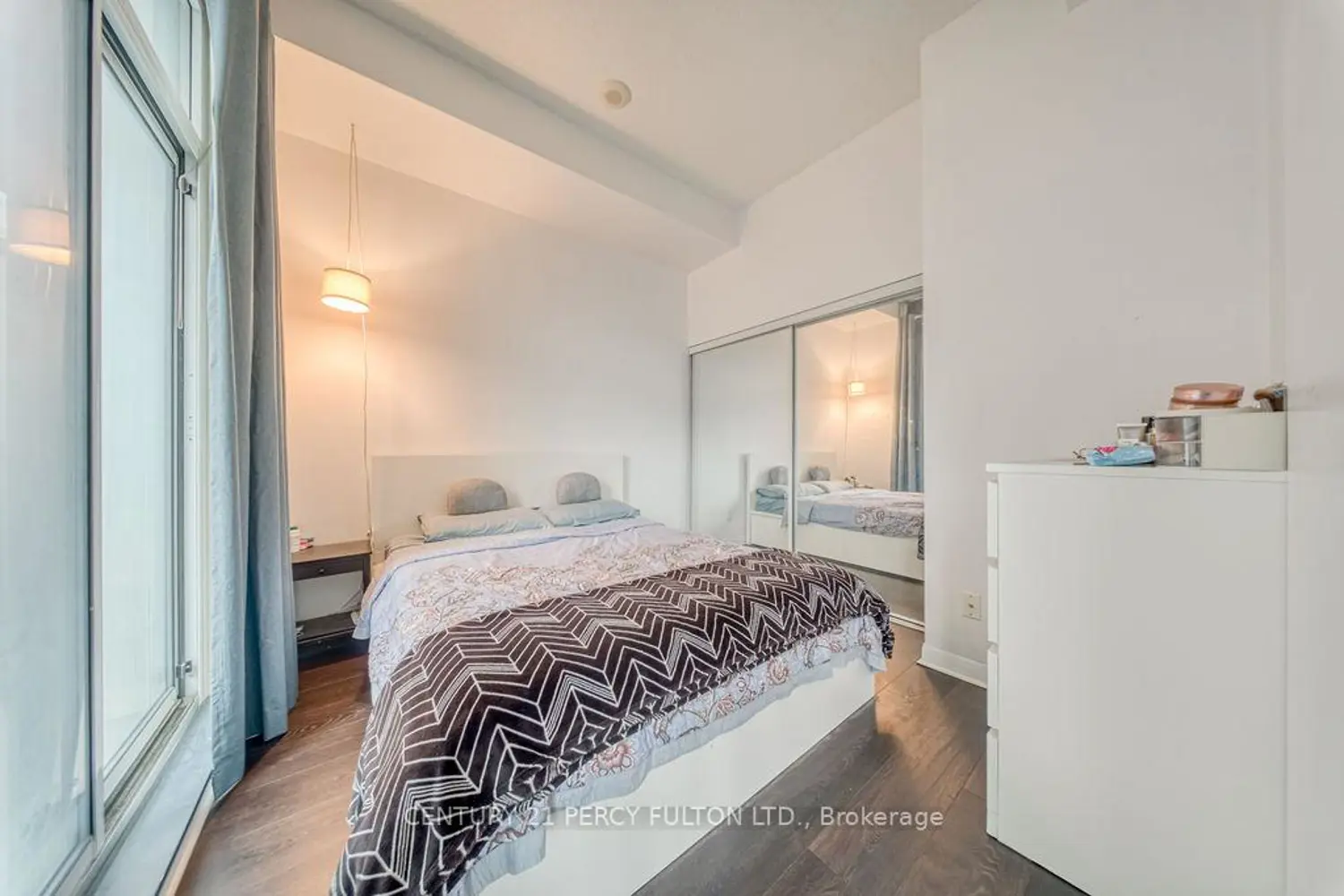 Additional image 11 of 15 Bruyeres Mews 710
