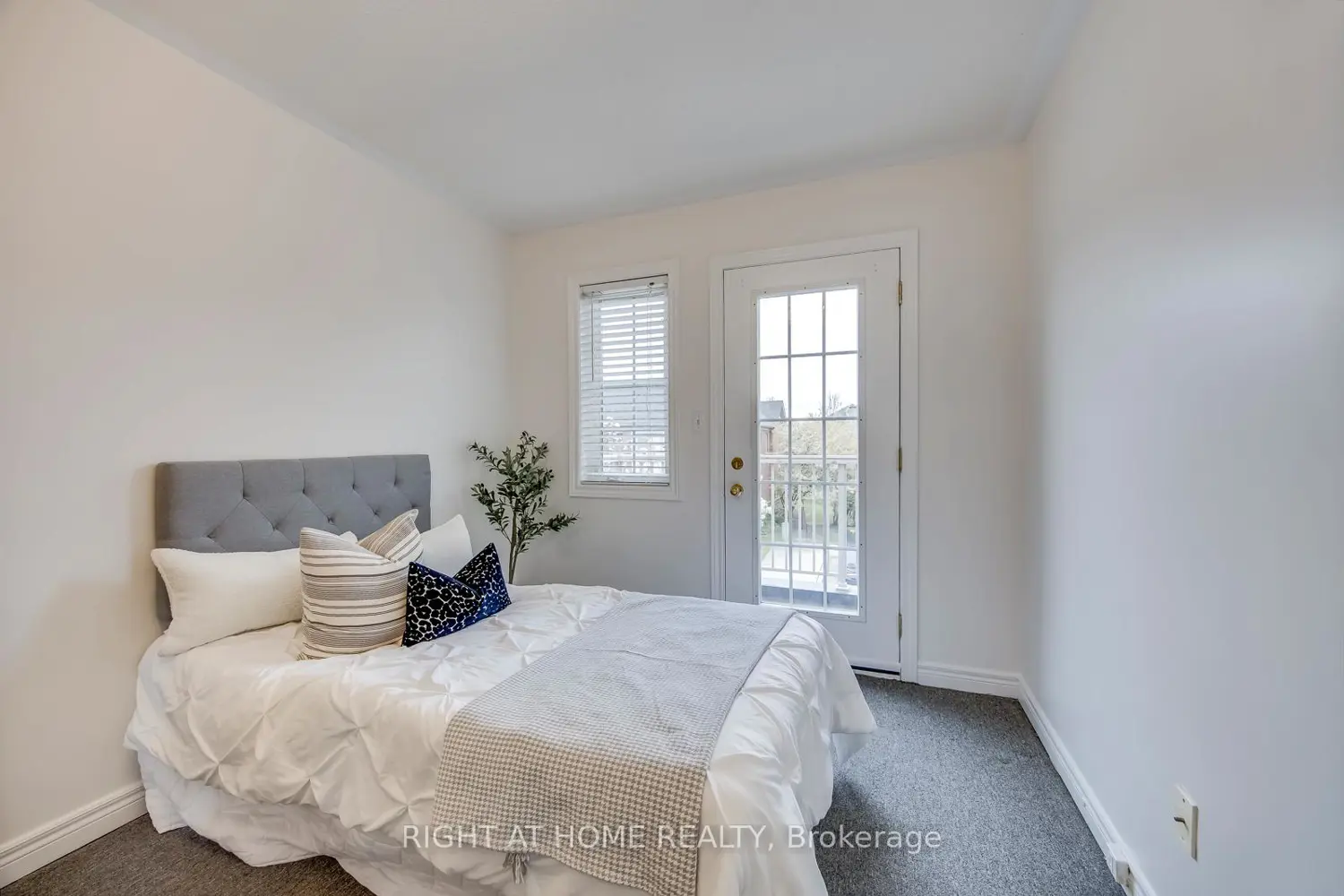 Additional image 7 of 1015 Galesway Boulevard 13