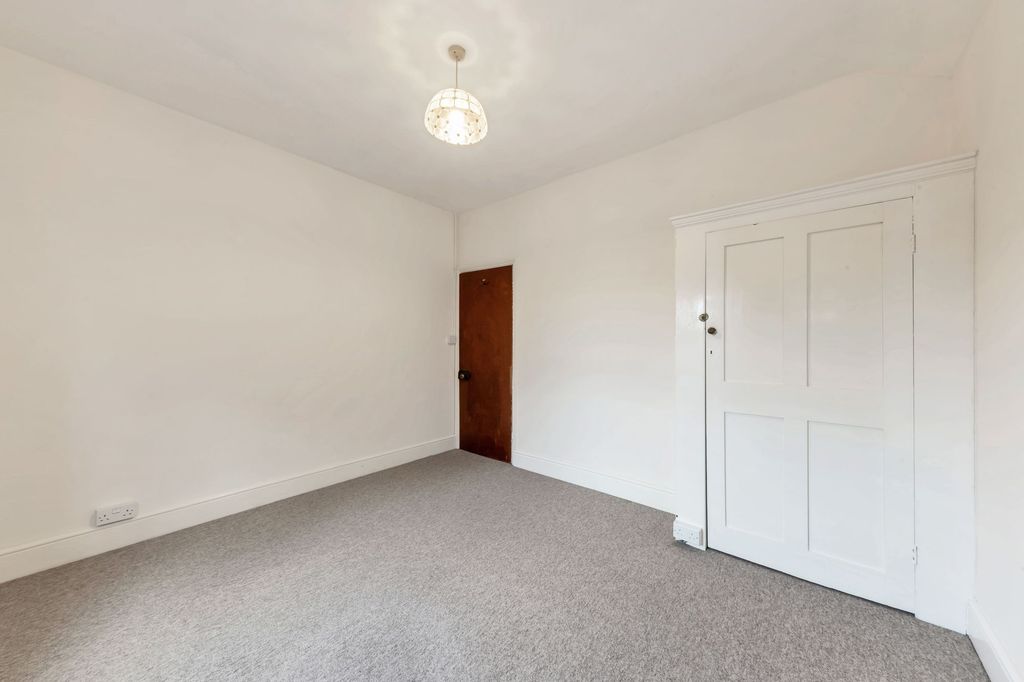 Additional image 19 of 6 bed semi-detached house to rentSt. Barnabas Road, Cambridge CB1